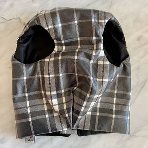 Waterproof bib - tartan